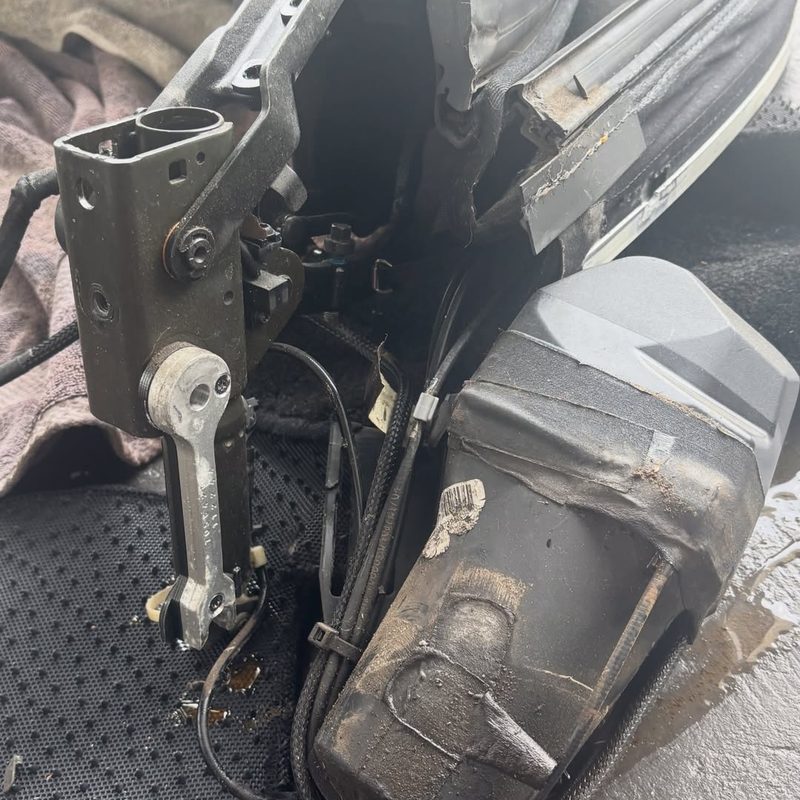 BMW Z4, hydraulic pump & rams